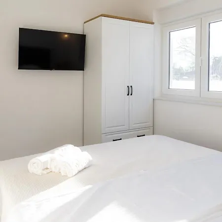 Nena I Pet-friendly Retreat With Private Pool, Near Sibenik