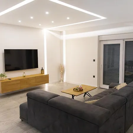 Nena I Pet-friendly Retreat With Private Pool, Near Sibenik Дом отдыха Stankovci (Zadar)