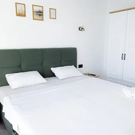 Nena I Pet-friendly Retreat With Private Pool, Near Sibenik * Stankovci (Zadar)
