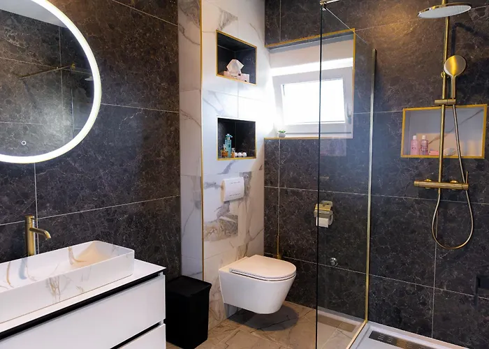 בית נופש Nena I Pet-friendly Retreat With Private Pool, Near Sibenik