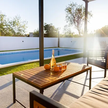 Nena I Pet-friendly Retreat With Private Pool, Near Sibenik *