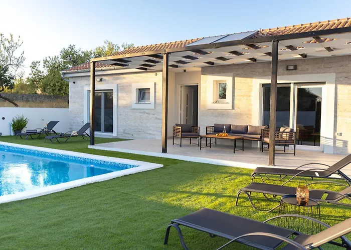 펜션 Tranquil Nena With Swimming Pool Stankovci (Zadar)